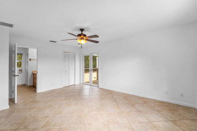 7713 Park Lane Road, Lake Worth, FL 33449