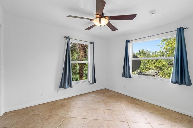 7713 Park Lane Road, Lake Worth, FL 33449