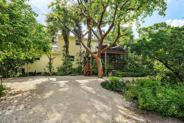 7713 Park Lane Road, Lake Worth, FL 33449