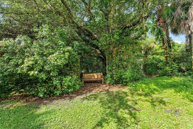 7713 Park Lane Road, Lake Worth, FL 33449