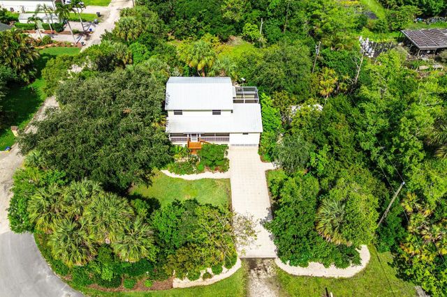7713 Park Lane Road, Lake Worth, FL 33449