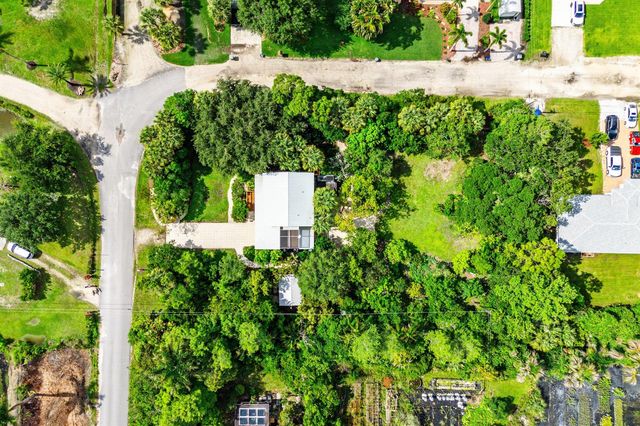7713 Park Lane Road, Lake Worth, FL 33449