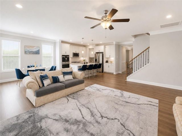 134 Broadwater Way, Stokesdale, NC 27357