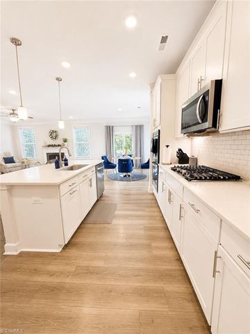 134 Broadwater Way, Stokesdale, NC 27357