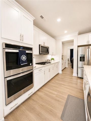 134 Broadwater Way, Stokesdale, NC 27357