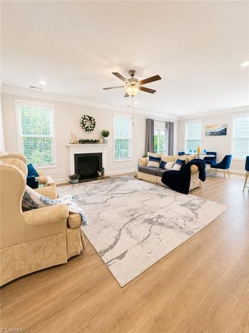134 Broadwater Way, Stokesdale, NC 27357