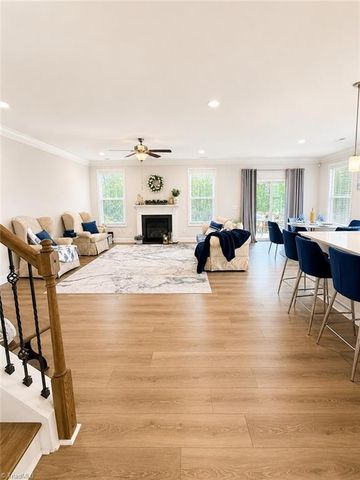 134 Broadwater Way, Stokesdale, NC 27357