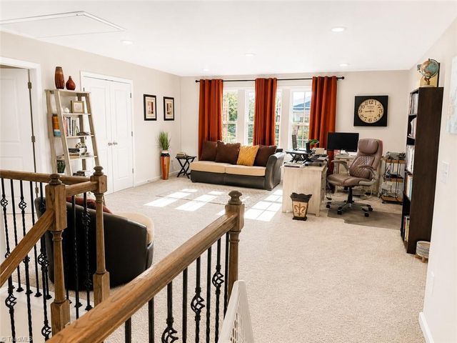 134 Broadwater Way, Stokesdale, NC 27357