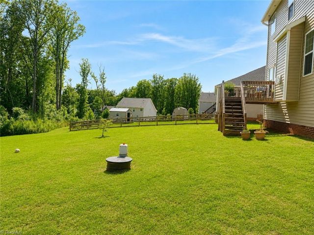 134 Broadwater Way, Stokesdale, NC 27357