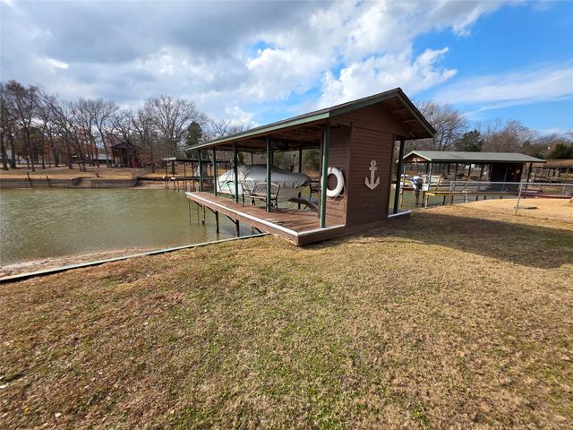 178 Indian Gap Drive, Mabank, TX 75156
