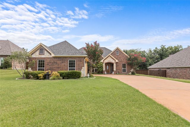 52 Cedar Bayou Circle, Pottsboro, TX 75076