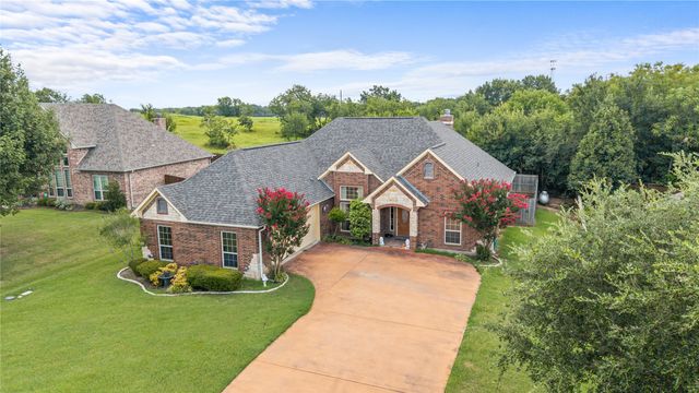 52 Cedar Bayou Circle, Pottsboro, TX 75076