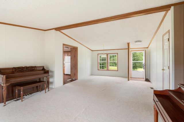 425 Mountain View Road, Williston, VT 05495