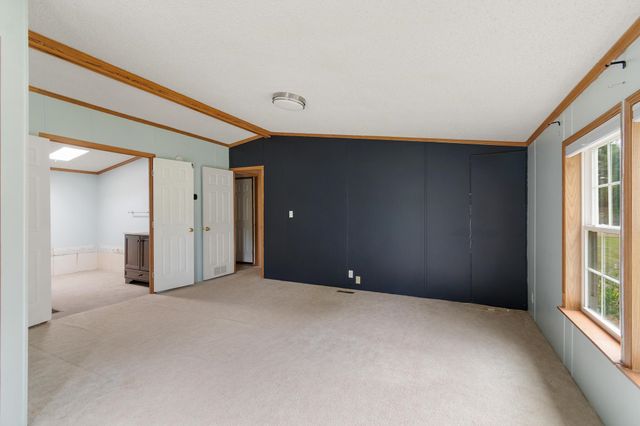 425 Mountain View Road, Williston, VT 05495