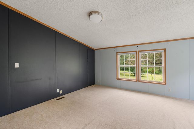 425 Mountain View Road, Williston, VT 05495