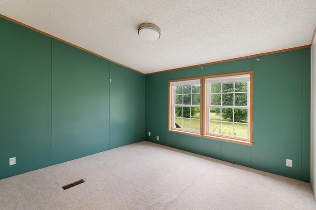 425 Mountain View Road, Williston, VT 05495