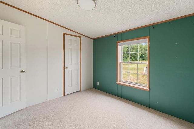 425 Mountain View Road, Williston, VT 05495