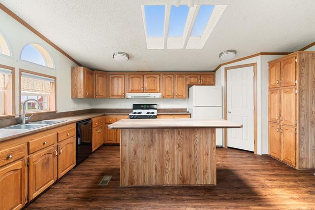 425 Mountain View Road, Williston, VT 05495