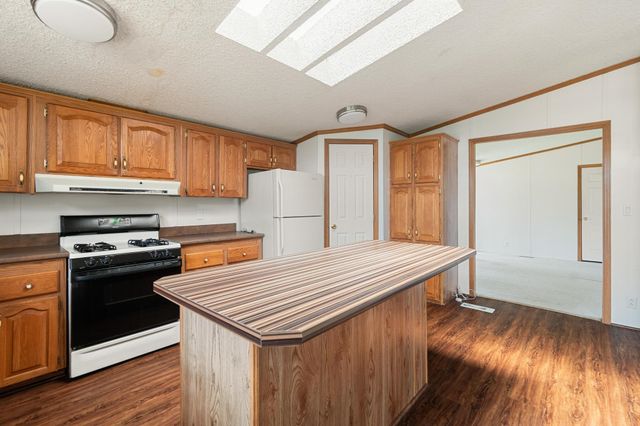 425 Mountain View Road, Williston, VT 05495