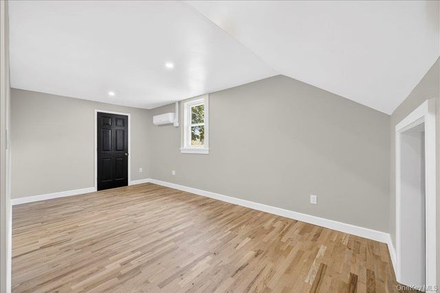 584 Shore Drive, New Windsor, NY 12553