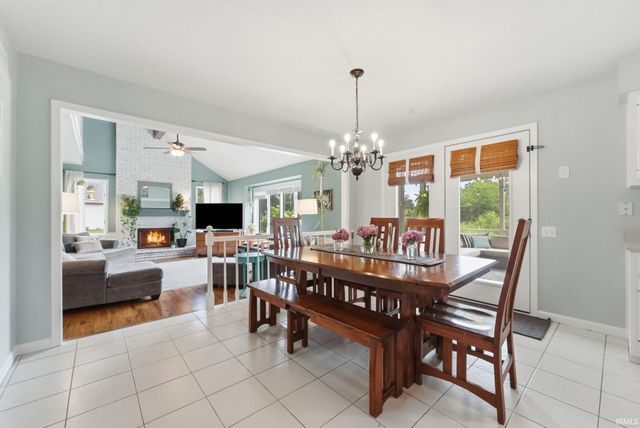 8924 Laurel Hurst Place, Fort Wayne, IN 46835