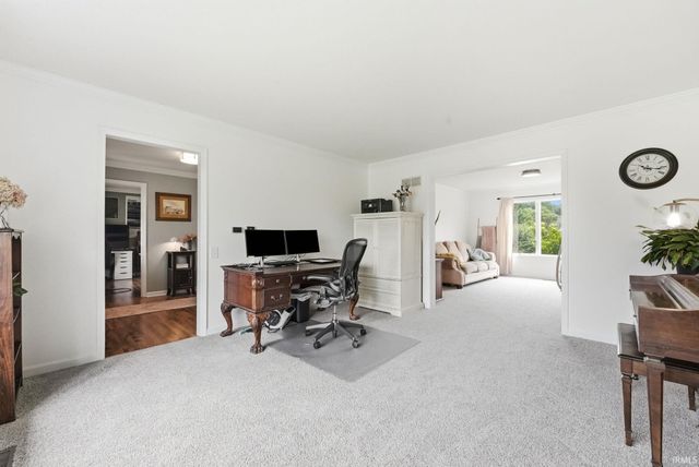 8924 Laurel Hurst Place, Fort Wayne, IN 46835