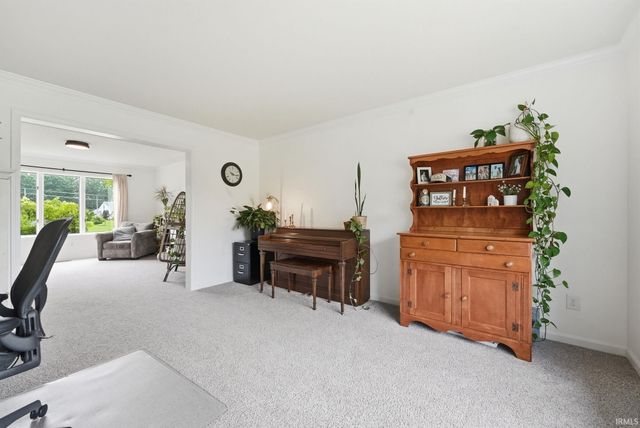 8924 Laurel Hurst Place, Fort Wayne, IN 46835