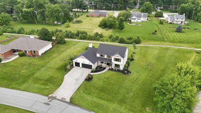 8924 Laurel Hurst Place, Fort Wayne, IN 46835