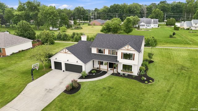 8924 Laurel Hurst Place, Fort Wayne, IN 46835