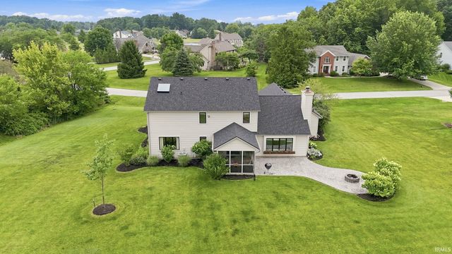 8924 Laurel Hurst Place, Fort Wayne, IN 46835