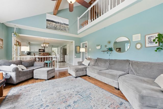 8924 Laurel Hurst Place, Fort Wayne, IN 46835