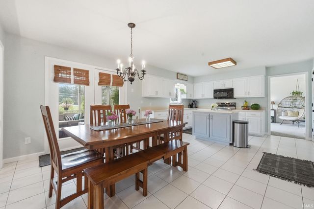 8924 Laurel Hurst Place, Fort Wayne, IN 46835