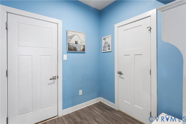 10513 Centralia Station Rd, Chester, VA 23831