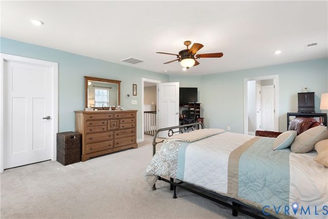 10513 Centralia Station Rd, Chester, VA 23831