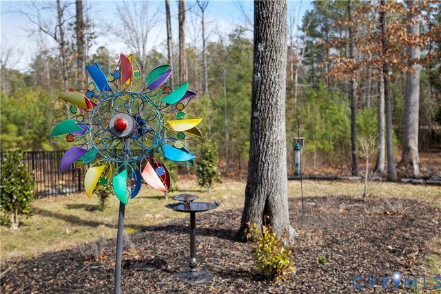 10513 Centralia Station Rd, Chester, VA 23831