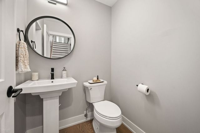 1701 S Jefferson Street, Chicago, IL 60616