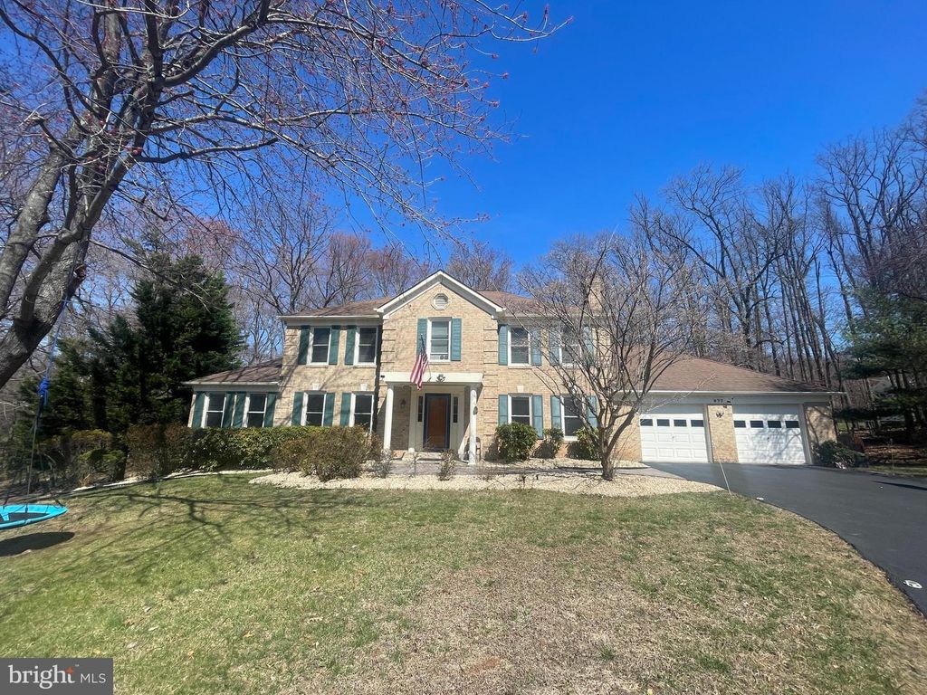 977 REDBERRY CT, Great Falls, VA 22066