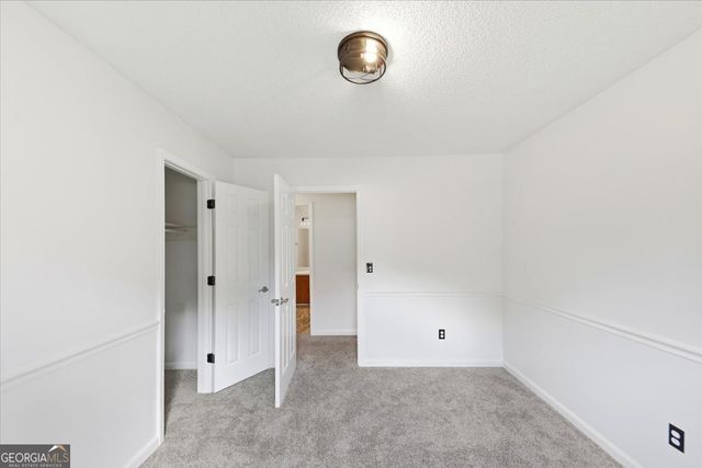 105 Elberta Drive, Newnan, GA 30265