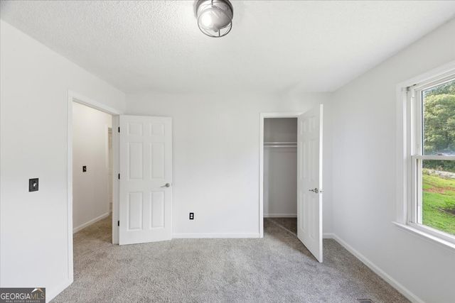 105 Elberta Drive, Newnan, GA 30265