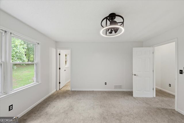 105 Elberta Drive, Newnan, GA 30265