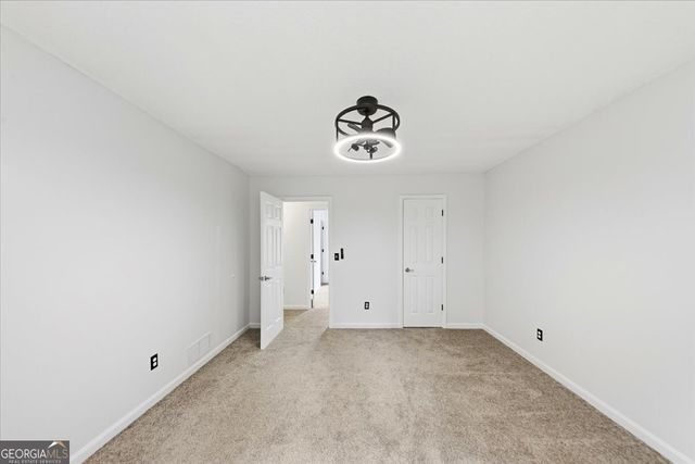 105 Elberta Drive, Newnan, GA 30265