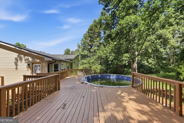 105 Elberta Drive, Newnan, GA 30265