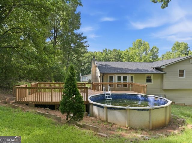 105 Elberta Drive, Newnan, GA 30265