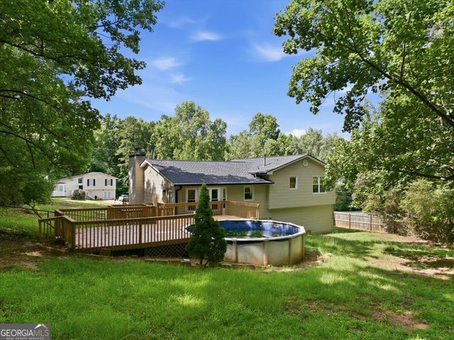 105 Elberta Drive, Newnan, GA 30265