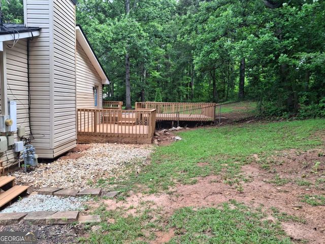 105 Elberta Drive, Newnan, GA 30265