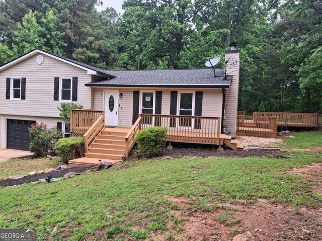 105 Elberta Drive, Newnan, GA 30265