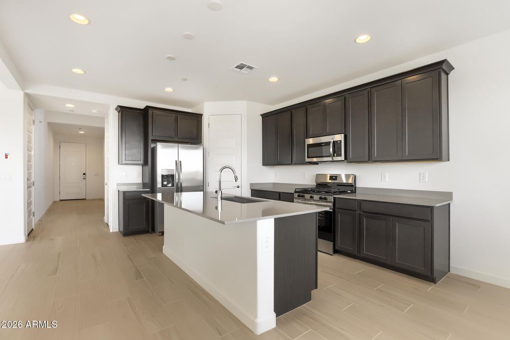 12025 W CALLE DE POMPAS --, Peoria, AZ 85383 — photo 4