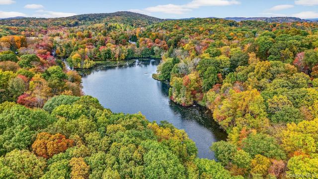 13 Perry Trail, Carmel, NY 10512