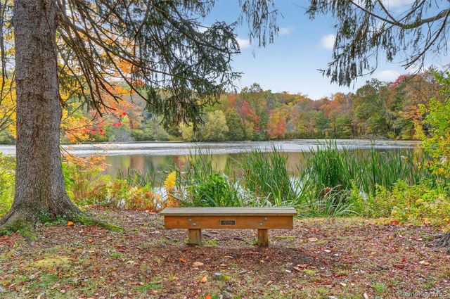 13 Perry Trail, Carmel, NY 10512