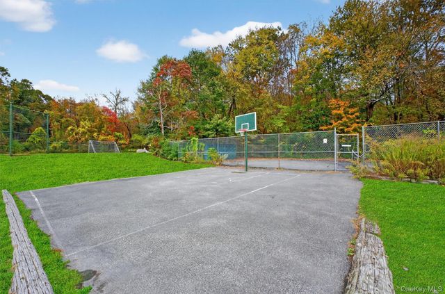 13 Perry Trail, Carmel, NY 10512